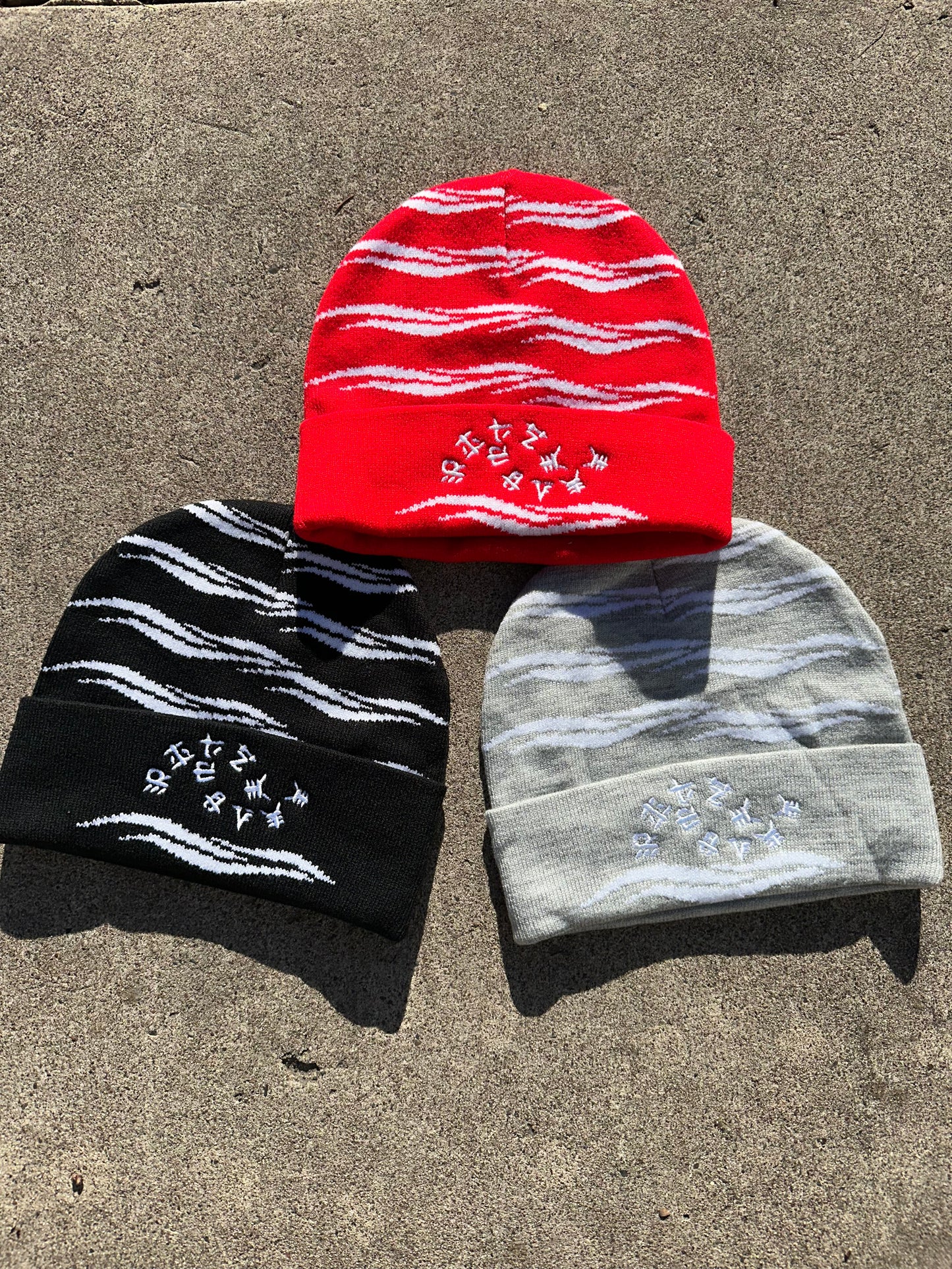 “TSUNAMI ” BEANIE-GREY
